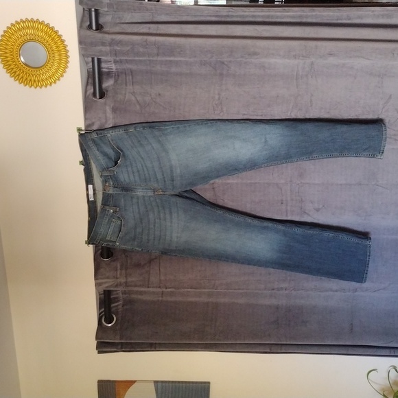 Signature by Levi Strauss & Co Men's Straight Fit Jeans - Picture 2 of 8